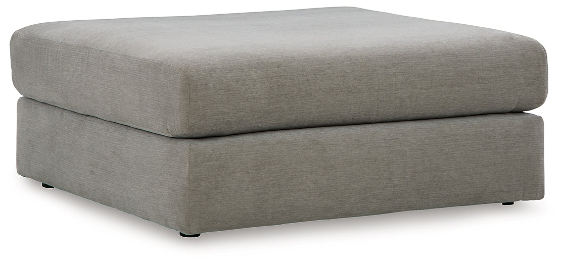 Avaliyah 2-Piece Sectional with Ottoman